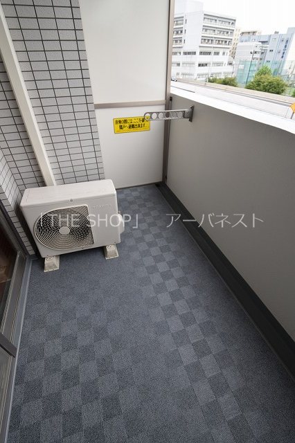 バルコニー　バルコニー