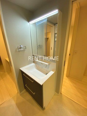 洗面設備　独立洗面化粧台