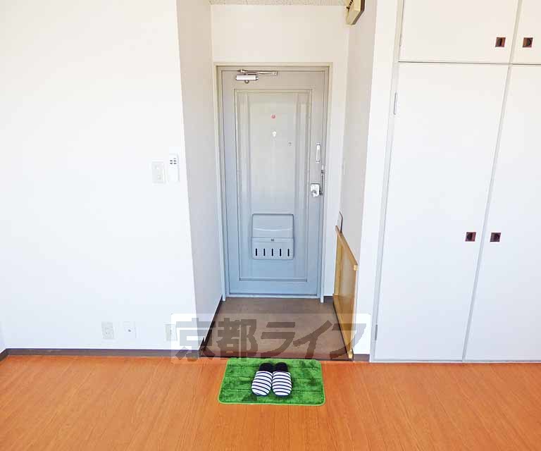 玄関　玄関です。