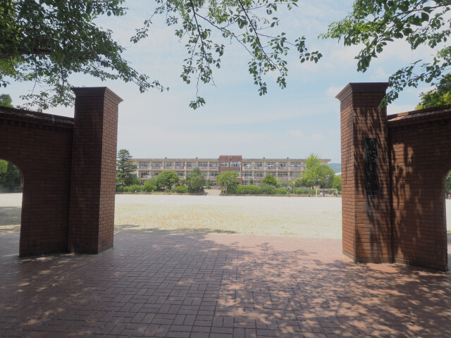 小学校　伊万里市立大坪小学校（小学校）まで1513m