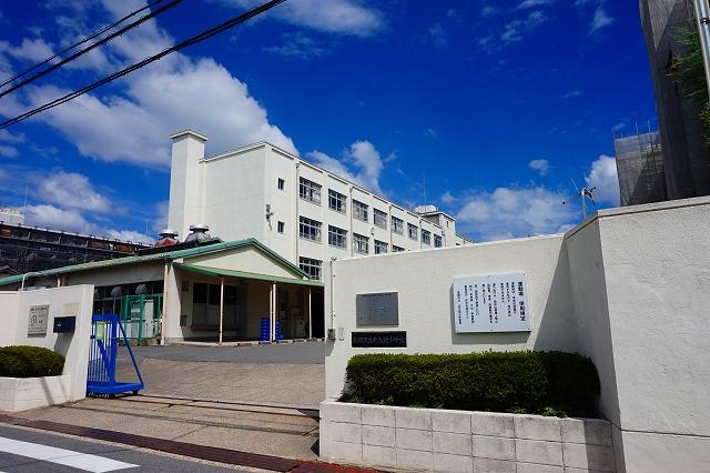 小学校　高槻市立北大冠小学校（小学校）まで466m
