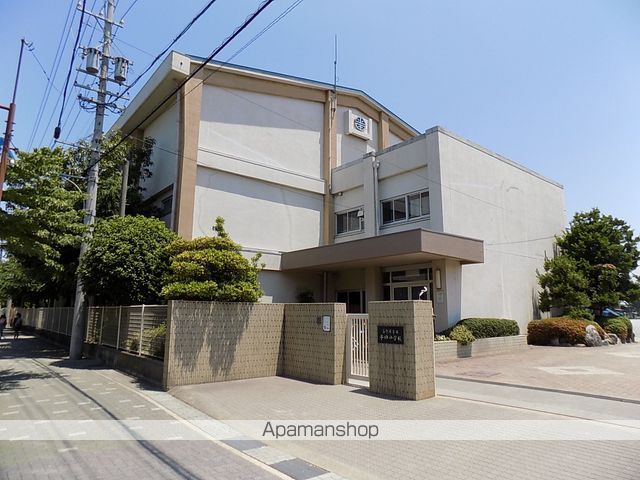 小学校　平田小学校（小学校）まで524m