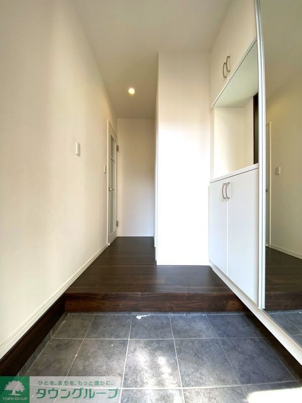 玄関　★お部屋探しは株式会社タウンハウジング東京まで★