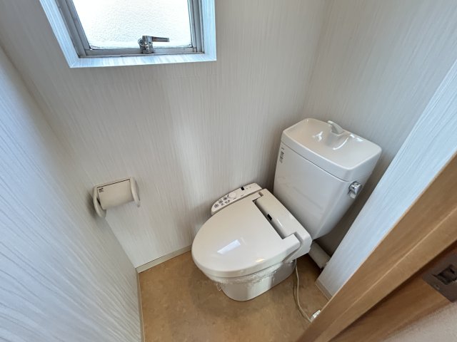 トイレ　※写真は類似です