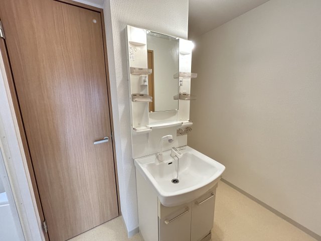 洗面設備　※写真は類似です