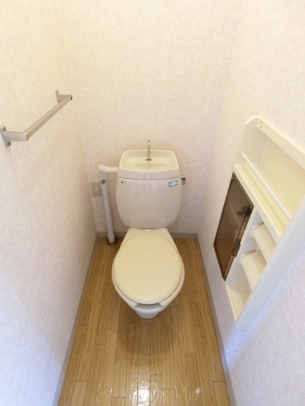 トイレ　図面と現状に相違がある場合には現状を優先