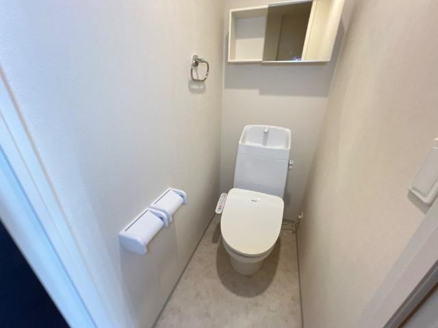 トイレ　シャワー付トイレ