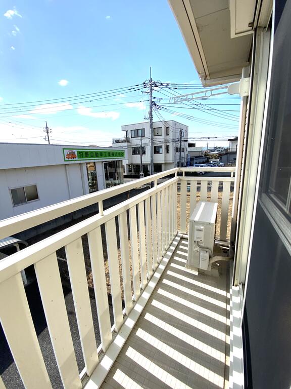 バルコニー　※写真は1階のお部屋です