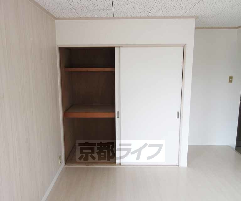 収納　押入れです・