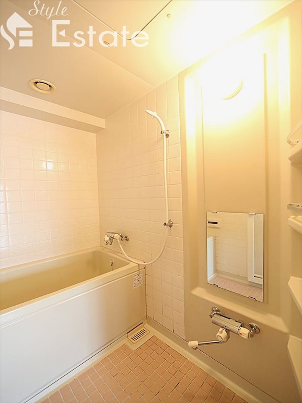 バス・シャワールーム　バスルーム