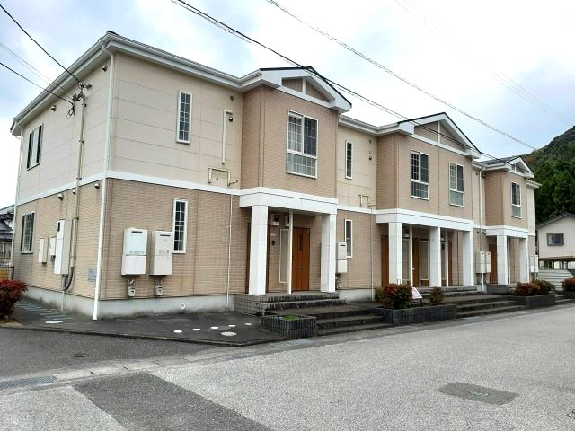 建物外観　2021年12月撮影