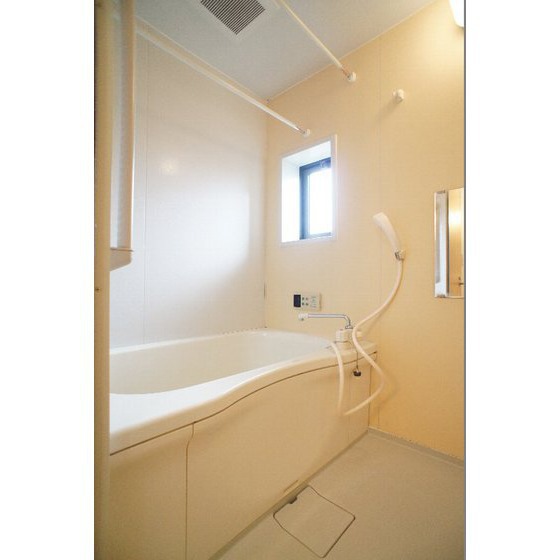 バス・シャワールーム　追い焚き付き