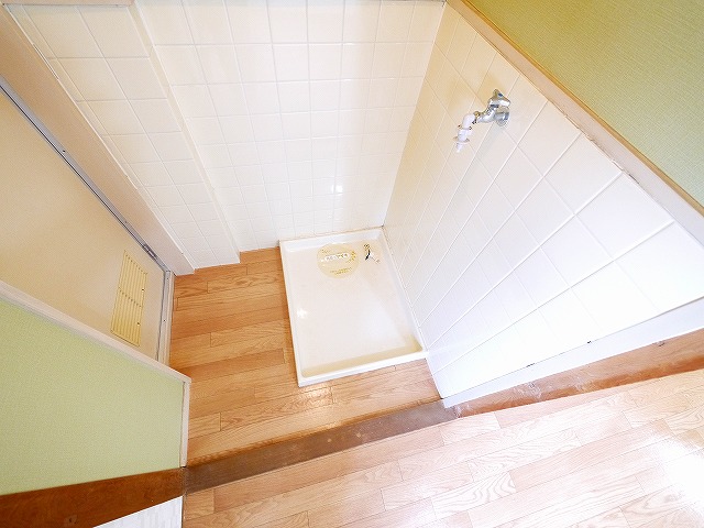 その他設備　室内洗濯機置場です