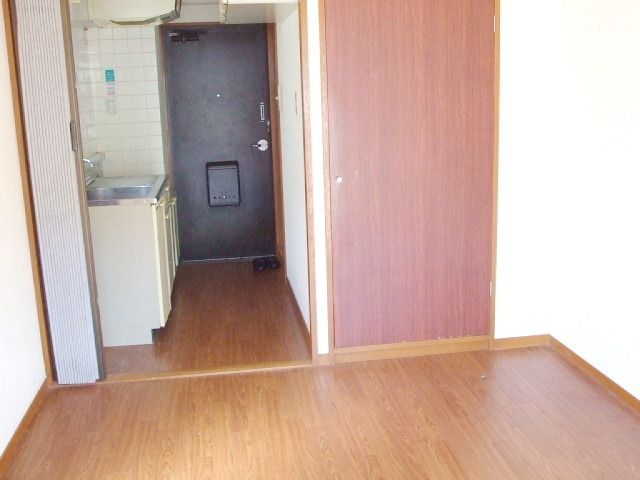 居室・リビング　★洋室6帖★