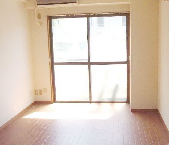 その他部屋・スペース　★洋室6帖★