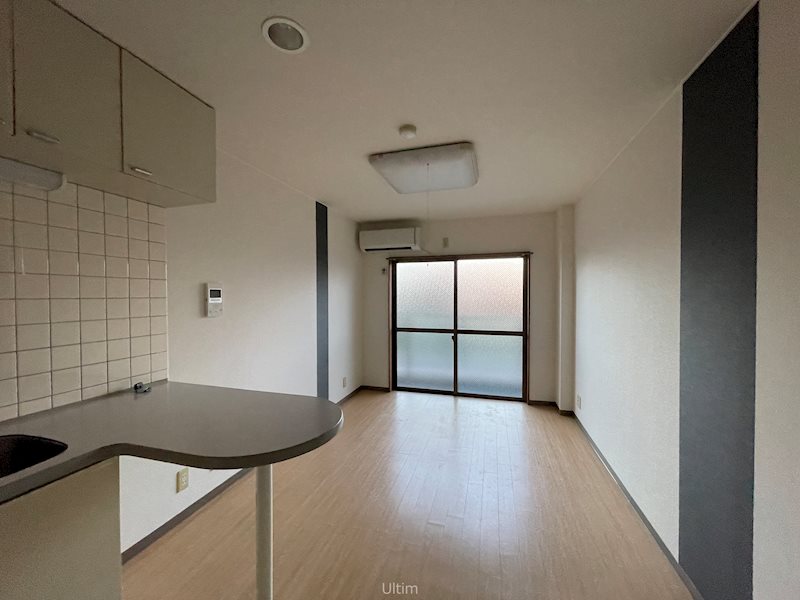 居室・リビング　※同タイプの他のお部屋です