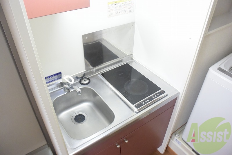 キッチン　ラジエントヒーターで安全に料理が出来ます