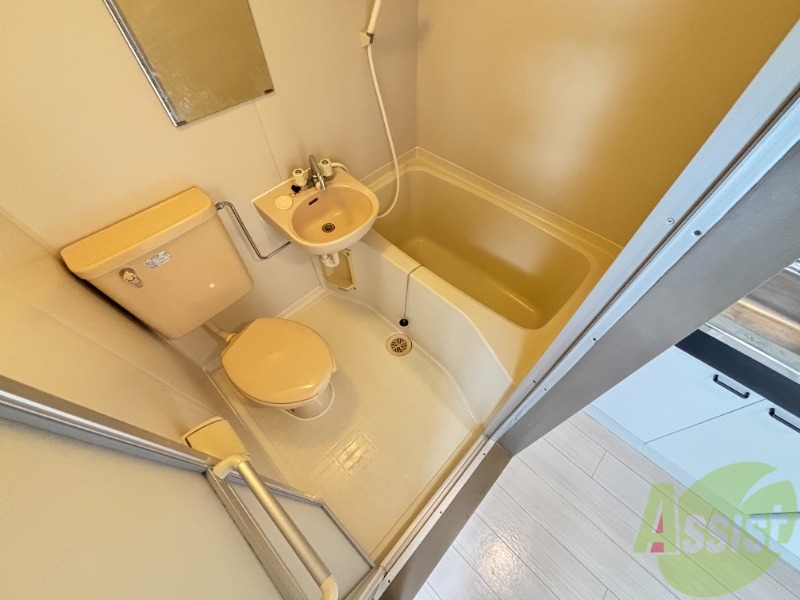 バス・シャワールーム