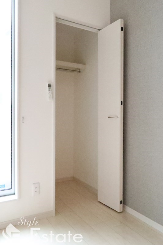 収納　クローゼット