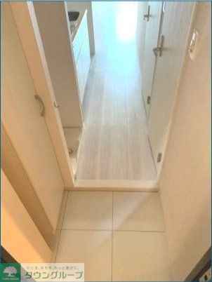 玄関　お部屋探しは株式会社　タウンハウジング　までお気軽にお問合…