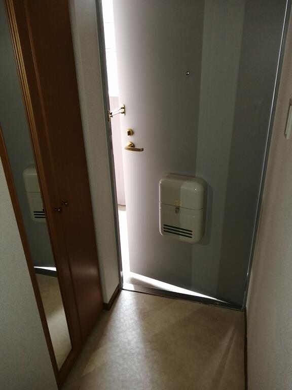 玄関　参考写真