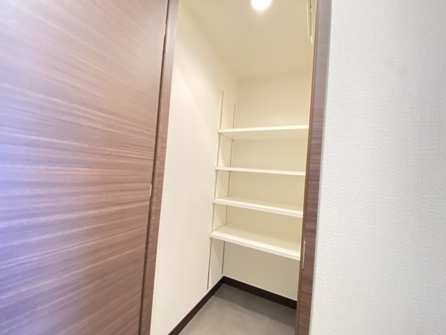 収納　インターネット設備