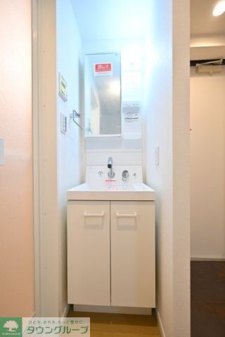 洗面設備　お部屋探しは株式会社　タウンハウジング　までお気軽にお問合…