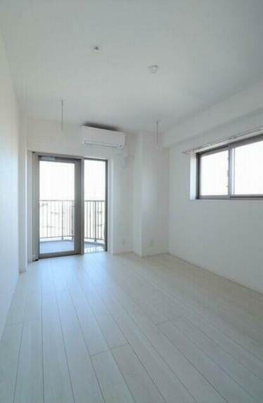 居室・リビング　きれいなリビング！