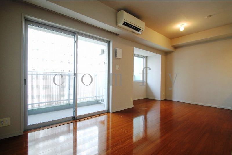 居室・リビング　開放感のあるリビングダイニング