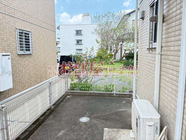 庭　お庭で自由な時間を過ごせます