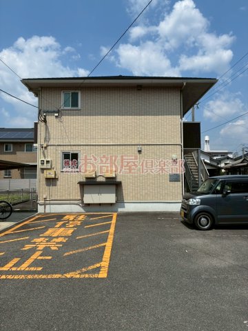 建物外観　落ち着いた雰囲気の外観です