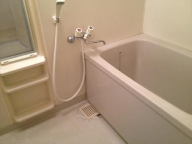 バス・シャワールーム　同物件別室です。