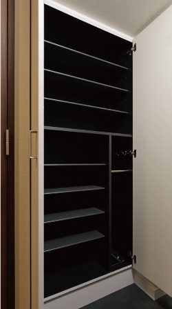 玄関　※同シリーズ参考写真※