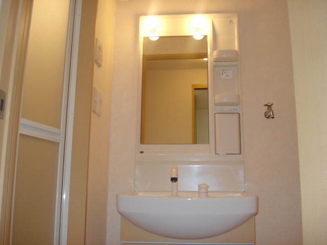 洗面設備　洗髪洗面化粧台（イメージ）