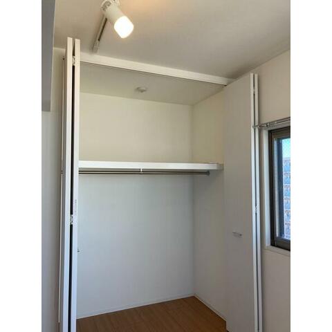 収納　広いクローゼットございます♪