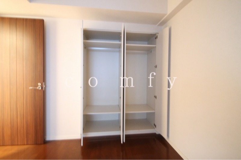 収納　奥行きのあるクローゼット