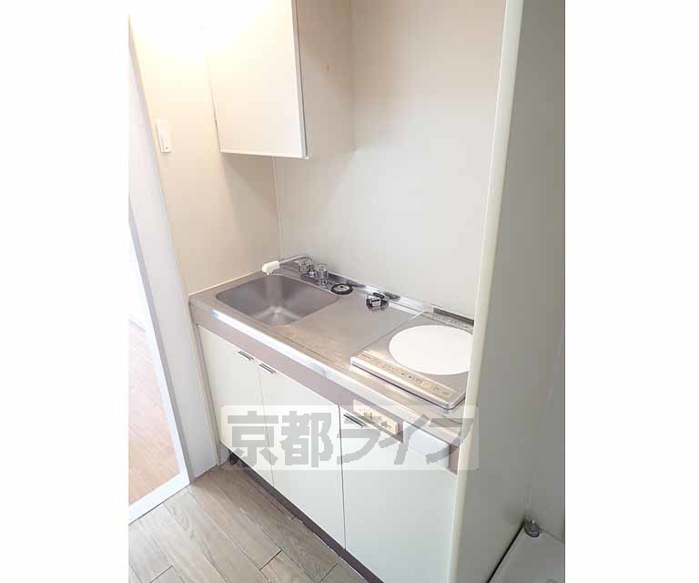 キッチン　コンパクトなキッチンです。