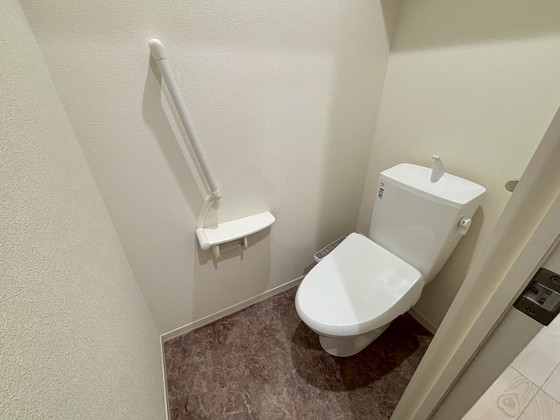 トイレ　※別部屋の写真です