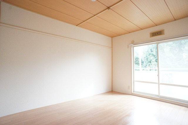 その他部屋・スペース　落ち着いた雰囲気で寝室向きのお部屋です♪