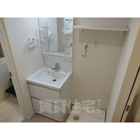 洗面設備　同型モデル