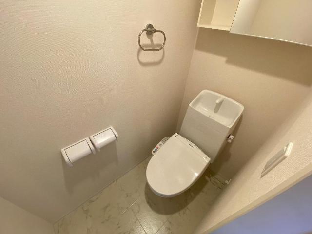 トイレ　シャワー付トイレ