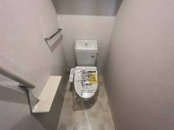 トイレ　※別部屋の写真です