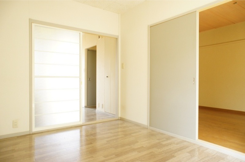 居室・リビング　図面と現状に相違がある場合には現状を優先