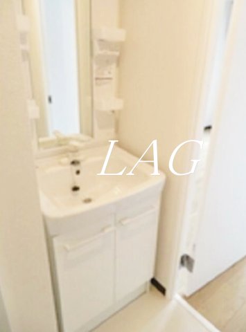 洗面設備　洗面台です。