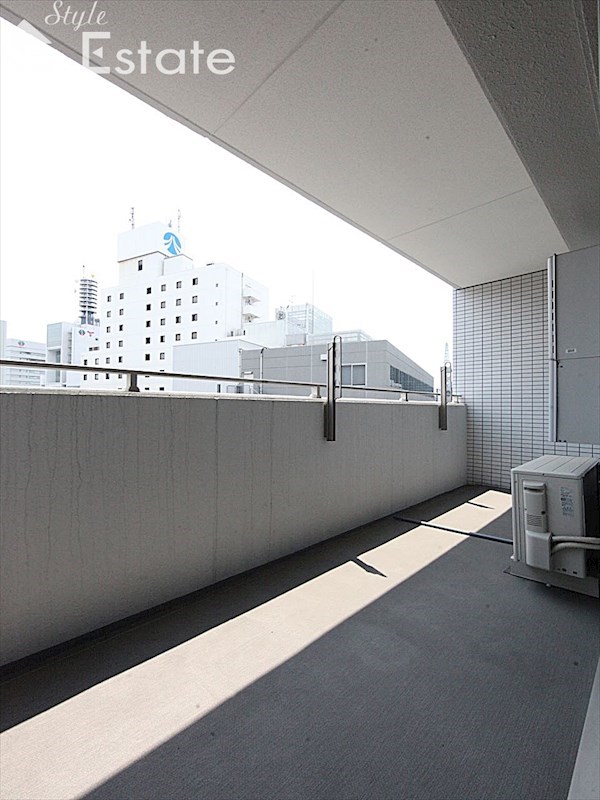 バルコニー　バルコニー