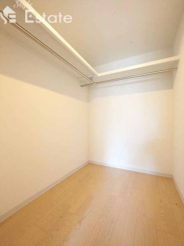 収納　ウォークインクローゼット