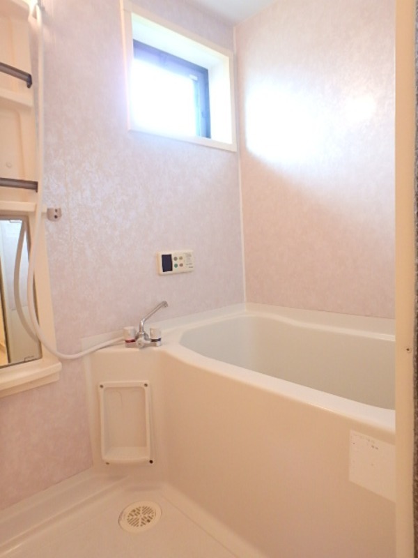 バス・シャワールーム　図面と現状に相違がある場合には現状を優先