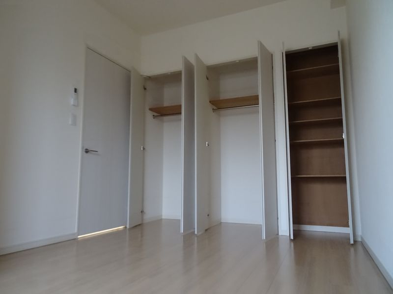 収納　※別部屋の参考写真です。