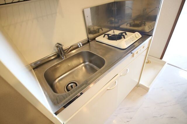 キッチン　※別室の参考写真の為、現況優先です。