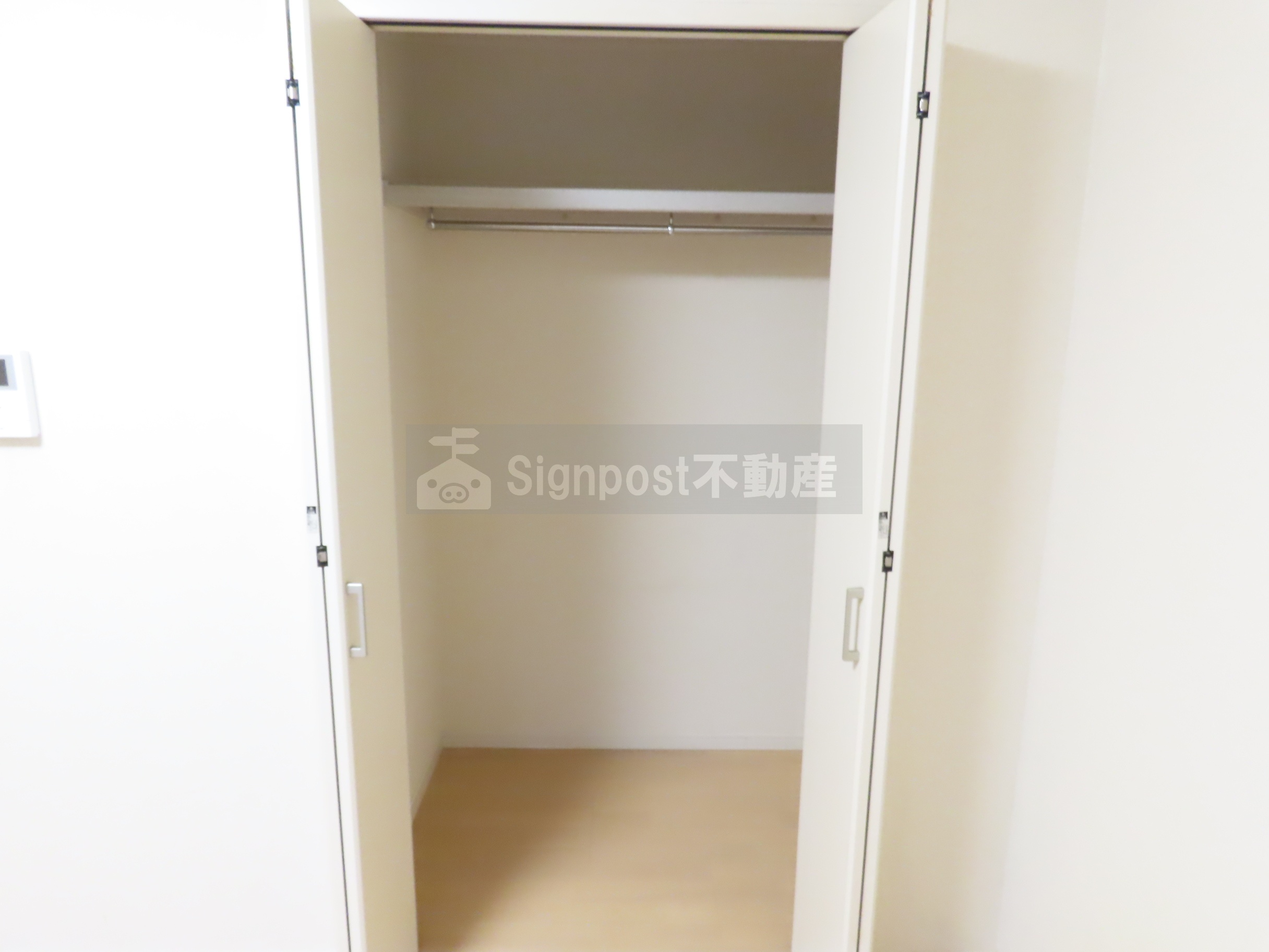 収納　※反転間取りの写真です
